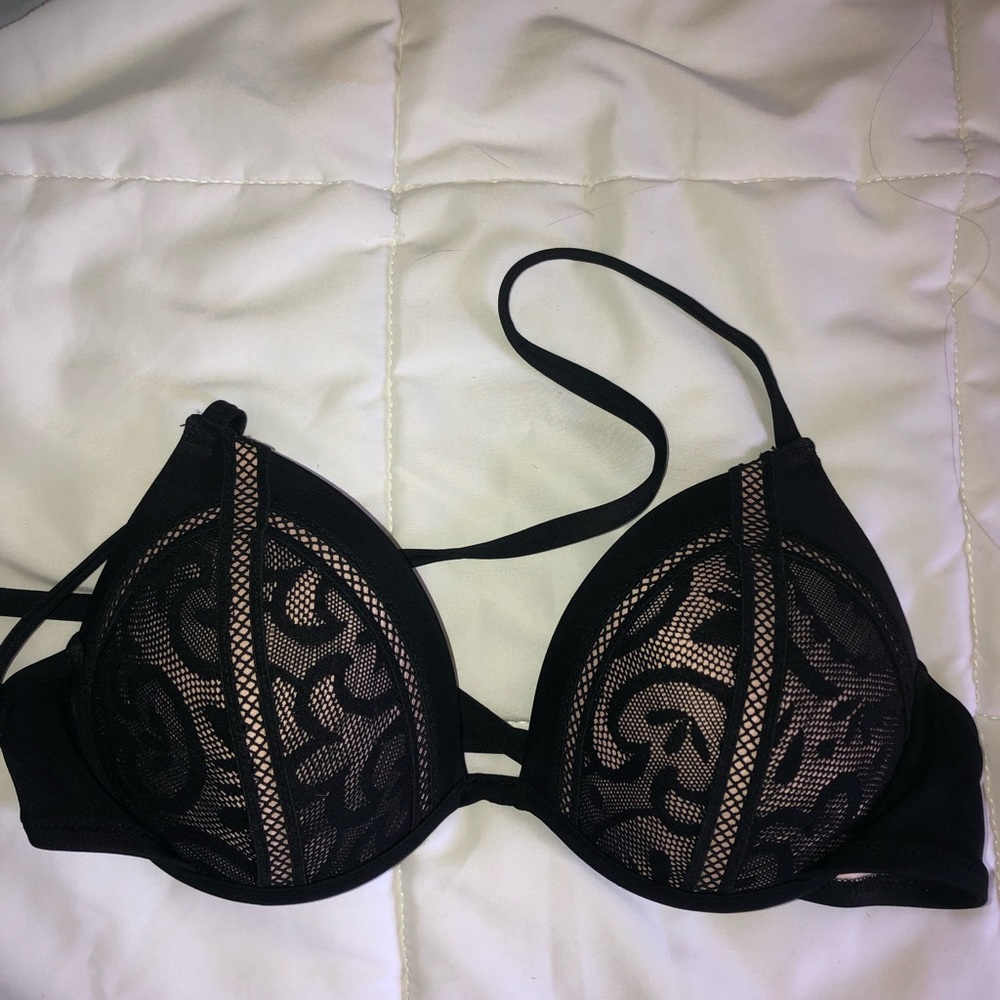 Bikini top